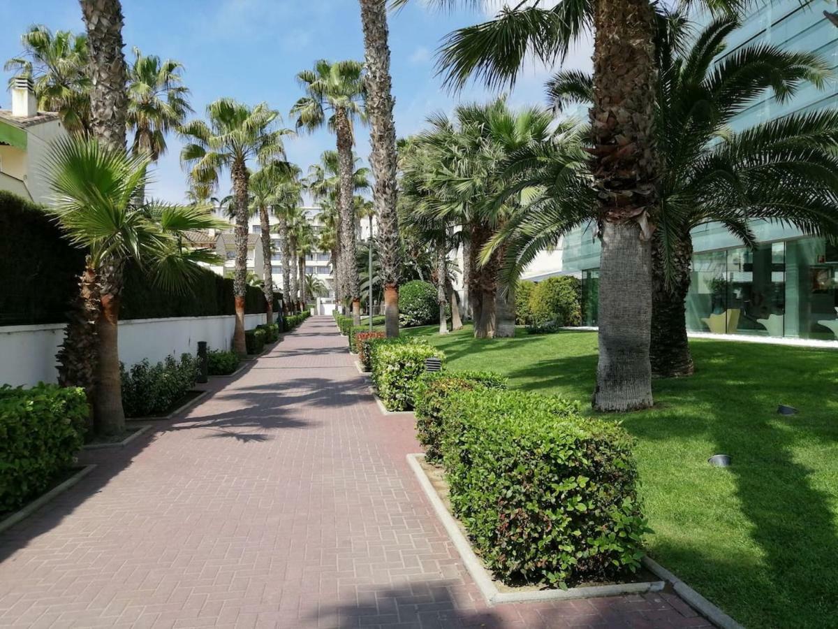Port Aventura, Exclusivo Alojamiento La Pineda Buitenkant foto