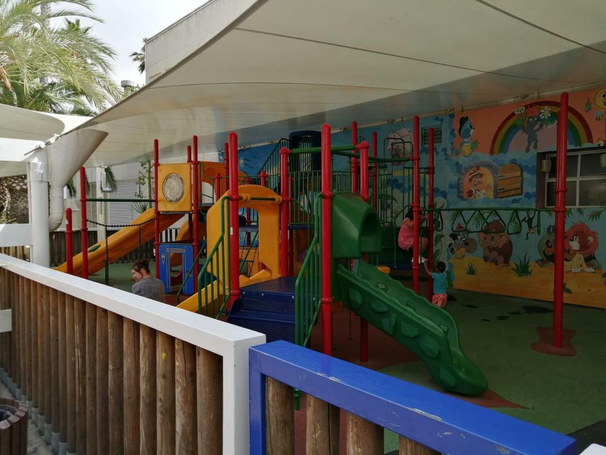 Port Aventura, Exclusivo Alojamiento La Pineda Buitenkant foto